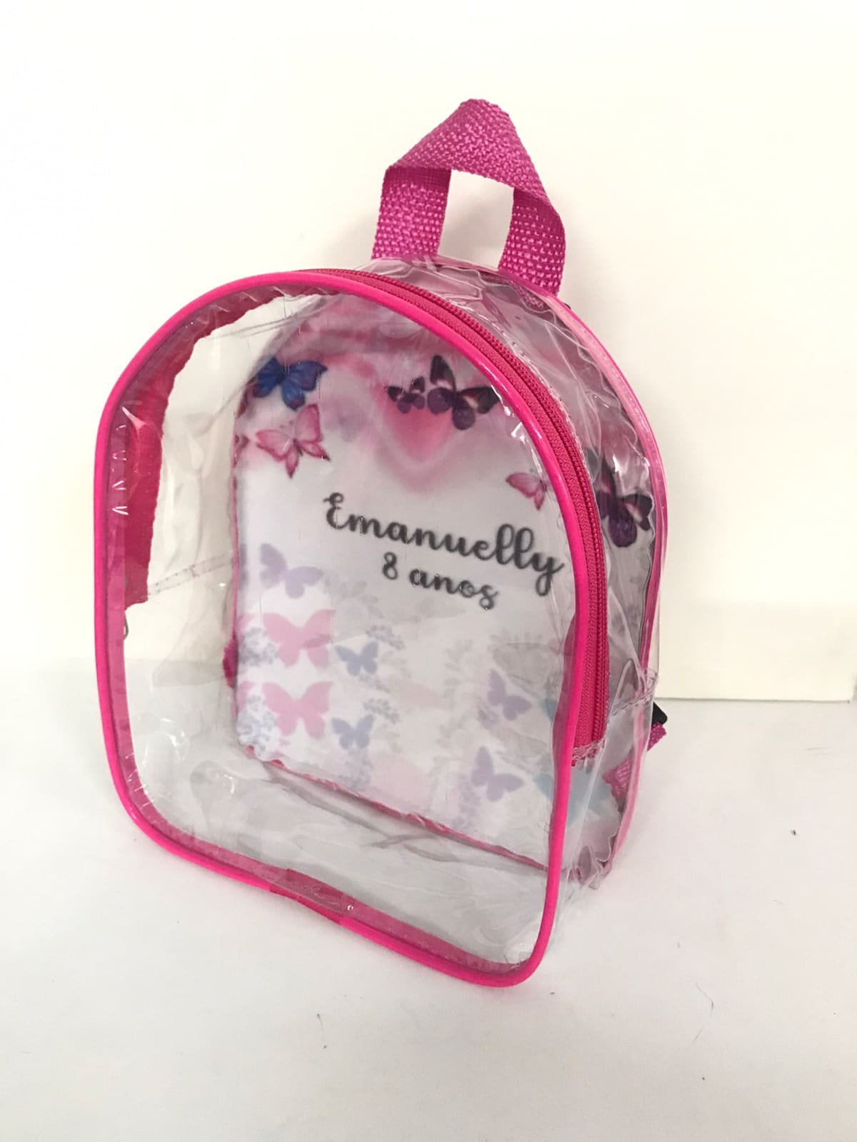 Mochilinha P estampa no fundo 19x24x7 - Imagem 3